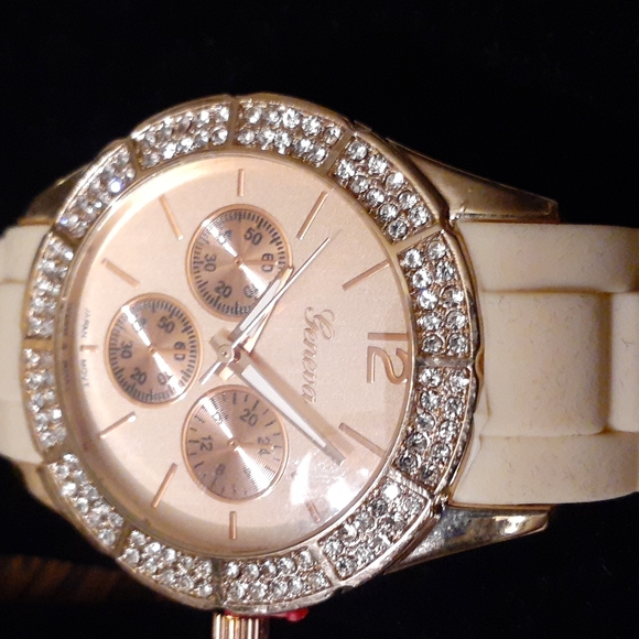 GENEVA SILICONE BAND WATCH W/ RHINESTONE BEZELS - Picture 2 of 10